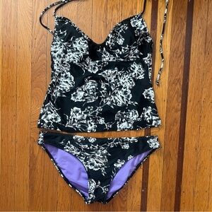 Kenneth Cole black white floral tankini m medium good preowned condition swim